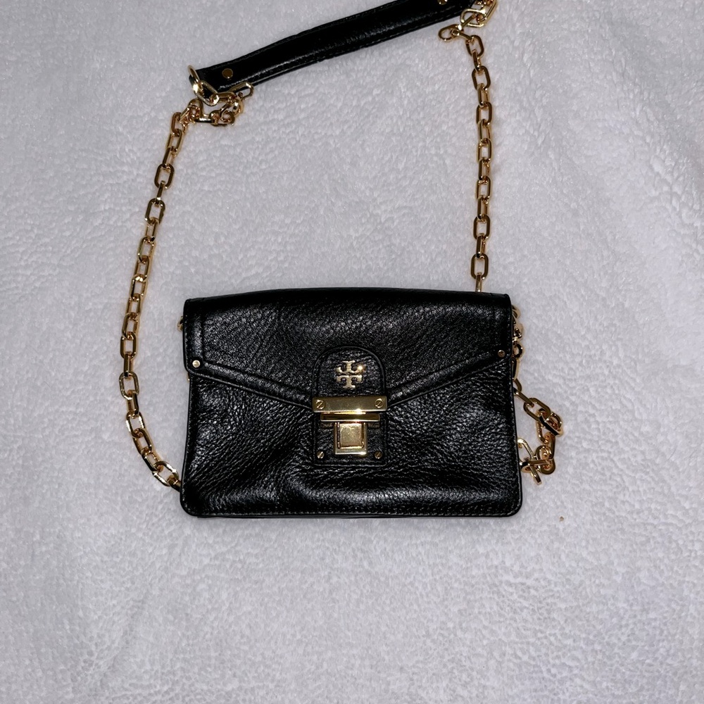 Black and gold crossbody bag with removable straps